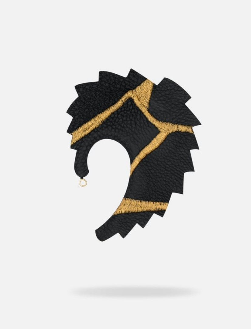 Alps Earcuff in Black