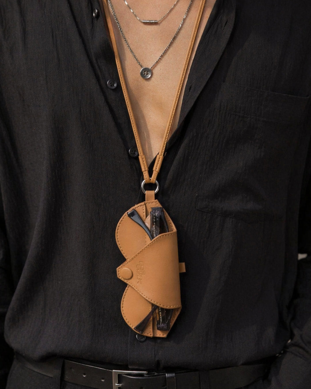 Sunglass case for "The Perfect couple" Set