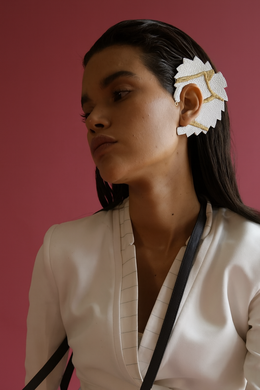 Alps Earcuff in Ivory