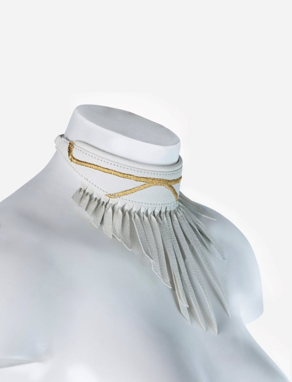 Maeve Necklace in Ivory