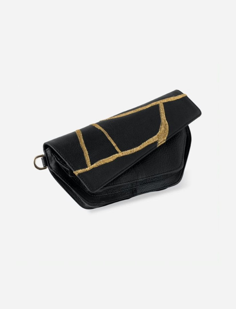 Shiatsu Crossbody in Black