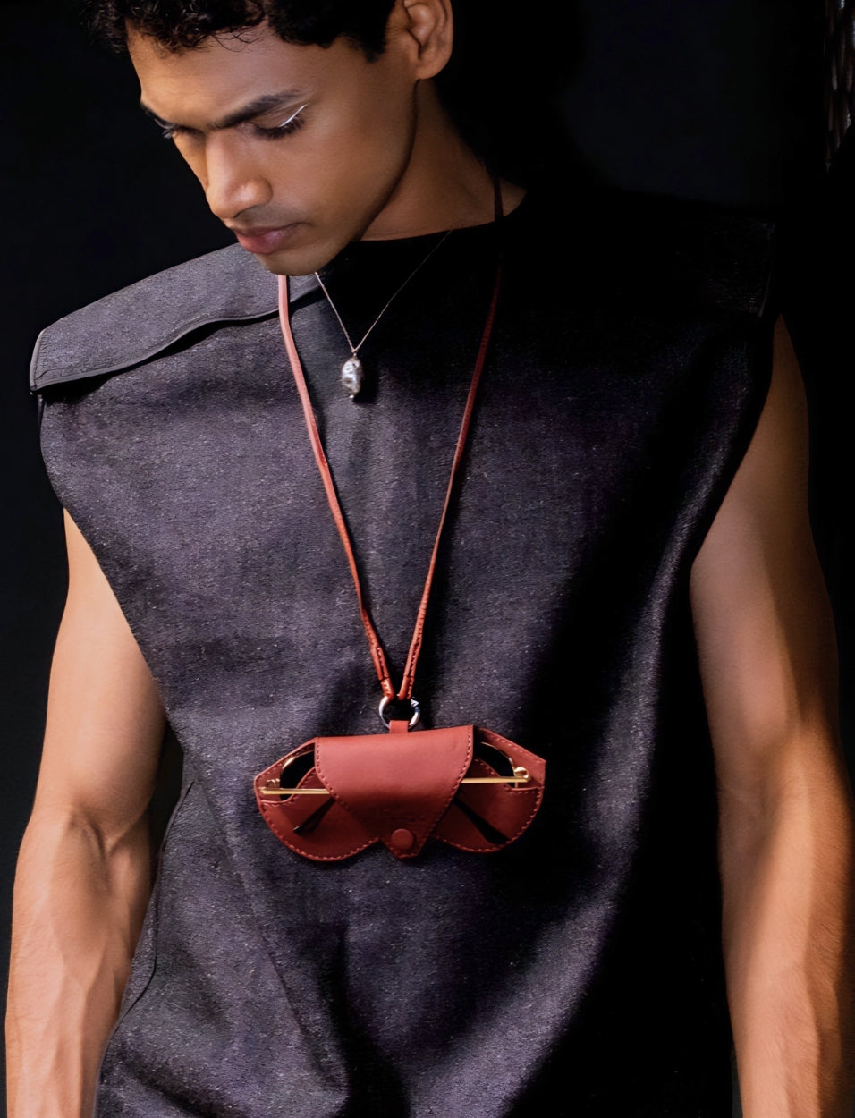 Sunglass case for "The Perfect couple" Set