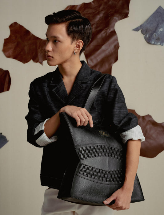 Zoran Tote in Black