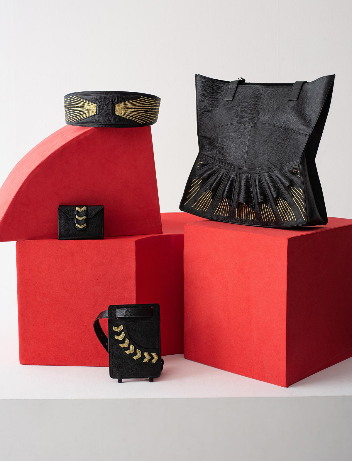 Sai Embroidered Leather Mini Wallet